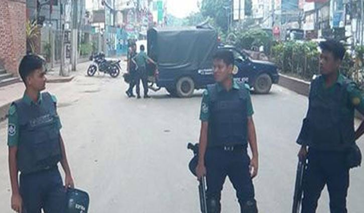 শোক দিবসে জঙ্গি হামলার পরিকল্পনা : ১৪ জনের বিরুদ্ধে চার্জশিট শোক দিবসে জঙ্গি হামলার পরিকল্পনা : ১৪ জনের বিরুদ্ধে চার্জশিট