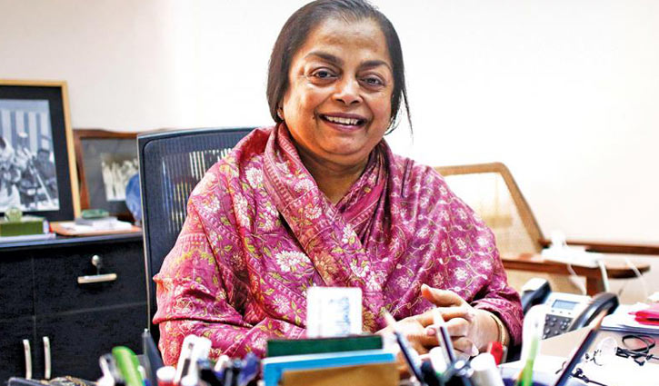 DU Pro-VC flown to Singapore for treatment