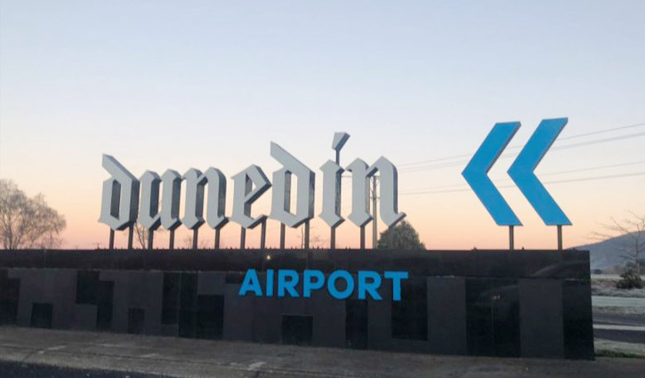 Dunedin Airport shut as suspicious package found