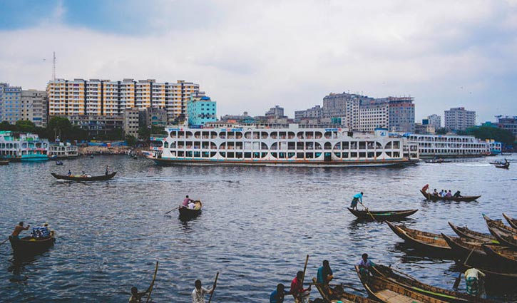 Buriganga boat capsize: Another victim dies