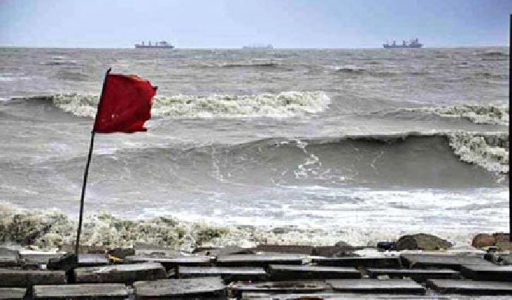 Maritime ports asked to hoist signal 3