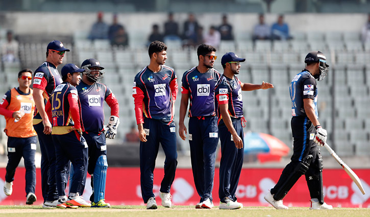 Vikings stun Riders by 3 wickets in BPL opener