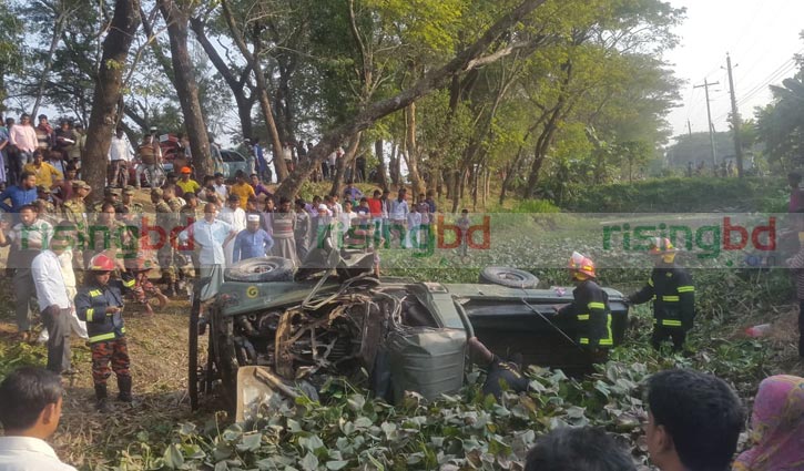 3 army personnel killed in Noakhali jeep plunge