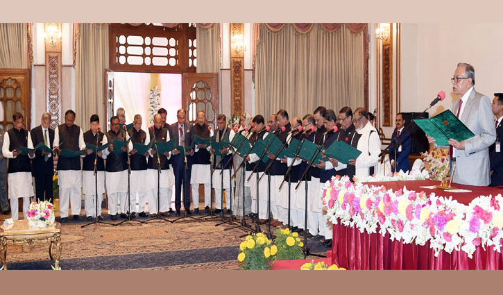 New cabinet members sworn in