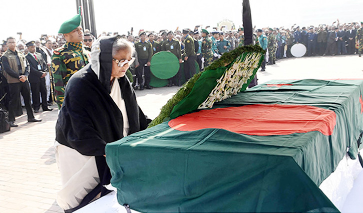 PM pays final tribute to Syed Ashraf