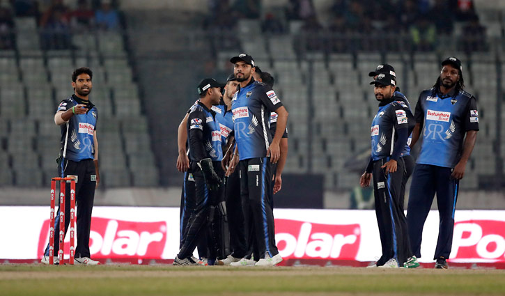 Riders crush Victorians by 9 wkts in one-sided affairs