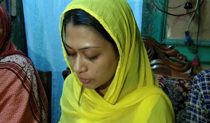 পুলিশ লাইন্সে নেয়া হয়েছে মিন্নিকে