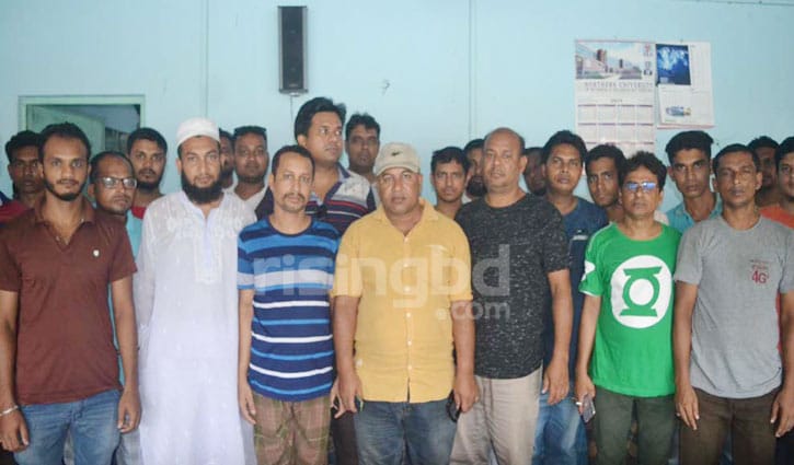 ৪ কোটি টাকা নিয়ে বিকাশ ডিস্ট্রিবিউটর উধাও,আটক ৩ ৪ কোটি টাকা নিয়ে বিকাশ ডিস্ট্রিবিউটর উধাও,আটক ৩