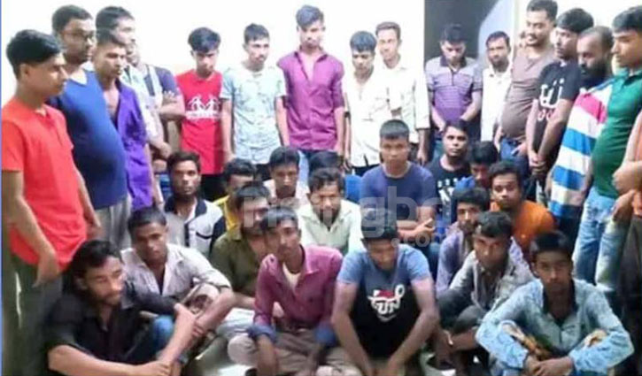 পুলিশের অভিযান সিলেট নগরী থেকে আটককৃত ৩৪জন পুলিশের অভিযান সিলেট নগরী থেকে আটককৃত ৩৪জন