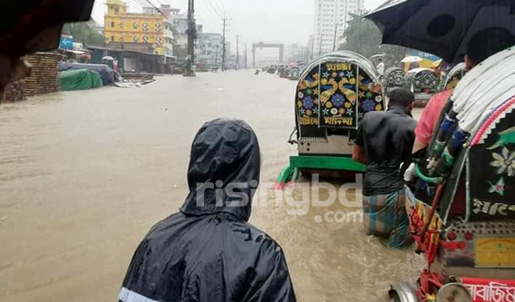 Monsoon rain floods Ctg