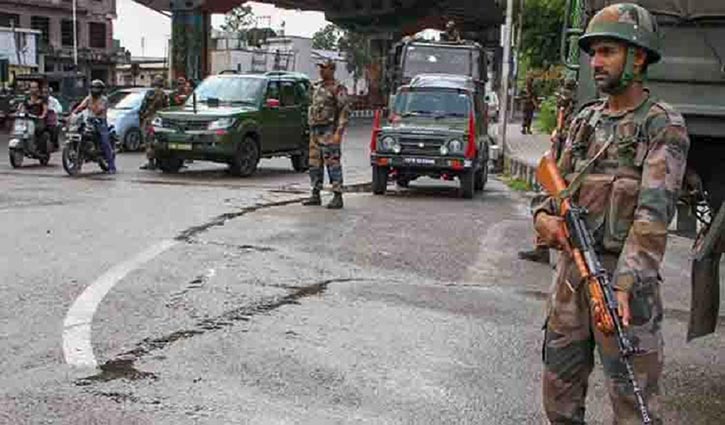 Kashmir in communication blackout