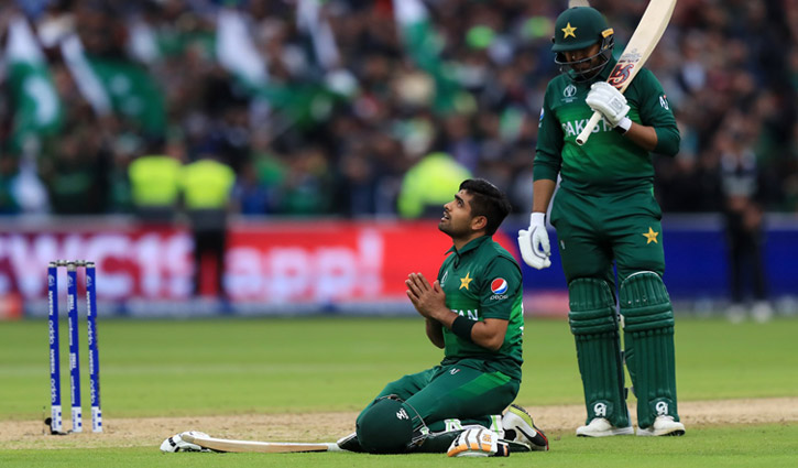 বিশ্বসেরা ব্যাটসম্যান হওয়ার লক্ষ্য বাবরের