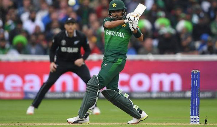 কোহলি, ভিভ রিচার্ডসকে ছাড়িয়ে গেলেন বাবর আজম