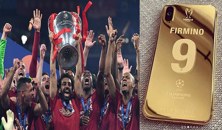 Liverpool stars receive gold plated iPhone