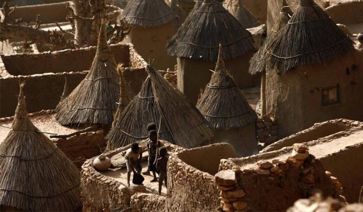 95 killed in attack on Mali village