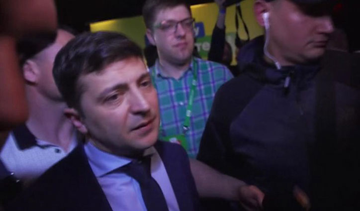 Ukraine comic 'wins' presidential poll first round