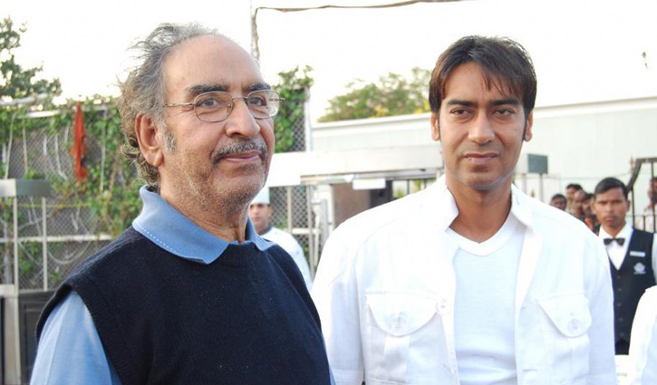 বাবা হারালেন অজয়