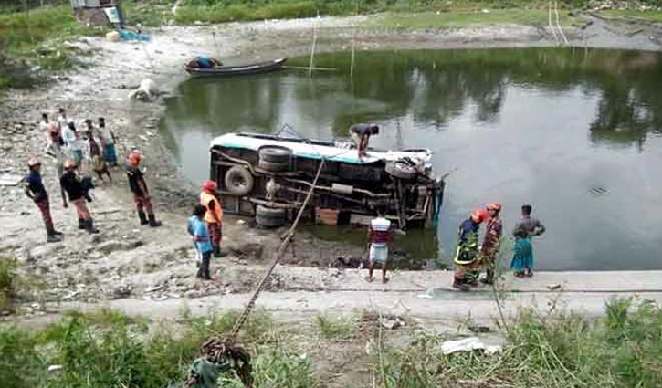 Woman killed as bus plunges into ditch in Savar