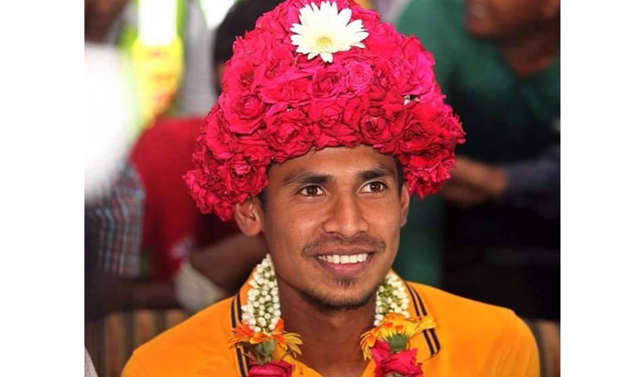 বিশ্বকাপের ক্যানভাস রঙিন করতে চান মুস্তাফিজ