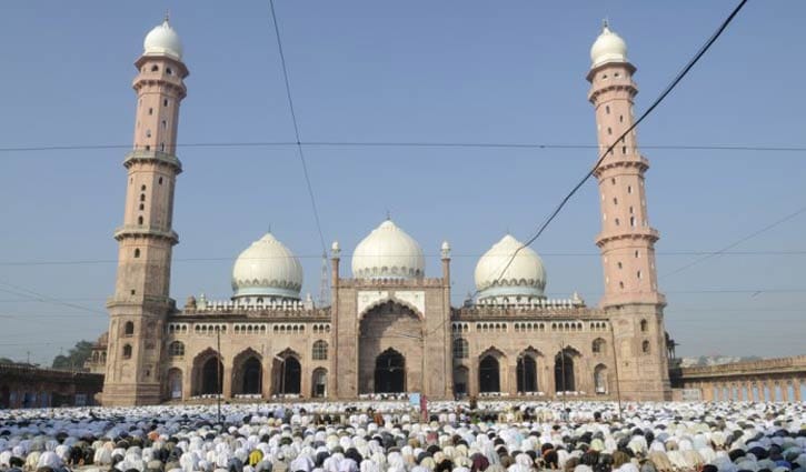 বিশ্বের সবচেয়ে বড় মসজিদ