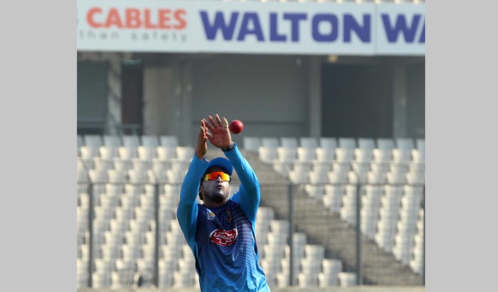 সাকিবের ফাইনালে খেলার সিদ্ধান্ত ম্যাচের সকালে সাকিবের ফাইনালে খেলার সিদ্ধান্ত ম্যাচের সকালে