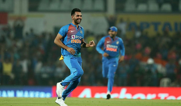 এক লাফে ৮৮ ধাপ এগোলেন চাহার