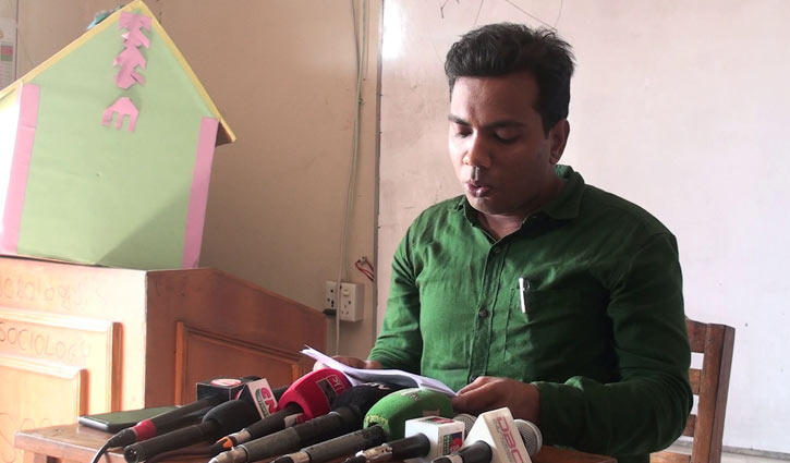 যৌন হয়রানির অভিযোগ প্রত্যাখ্যান করলেন হুমায়ুন কবির যৌন হয়রানির অভিযোগ প্রত্যাখ্যান করলেন হুমায়ুন কবির