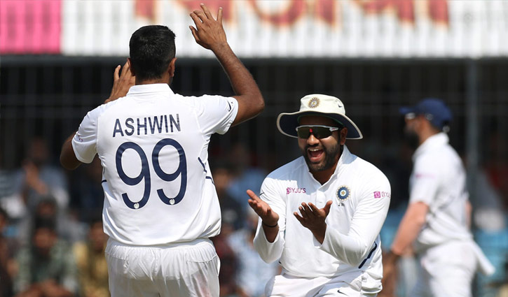 টস জিতে ব্যাটিং নেওয়াটা সাহসী সিদ্ধান্ত ছিল! টস জিতে ব্যাটিং নেওয়াটা সাহসী সিদ্ধান্ত ছিল!