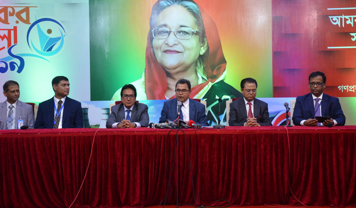 মেলার প্রথম দিনে রাজস্ব আদায় ৩২৩ কোটি টাকা মেলার প্রথম দিনে রাজস্ব আদায় ৩২৩ কোটি টাকা