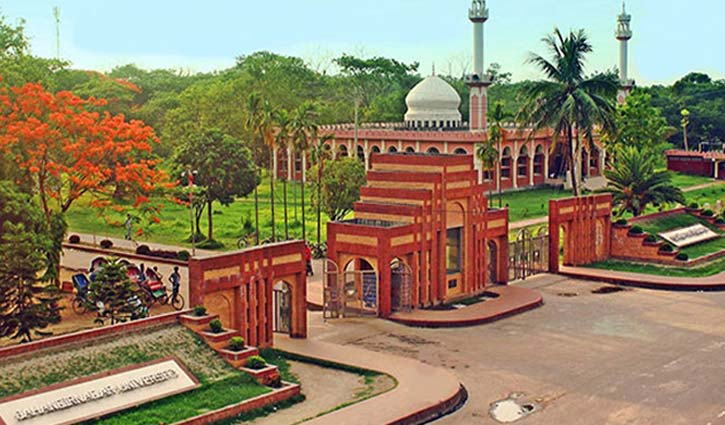 Two groups clash on JU campus