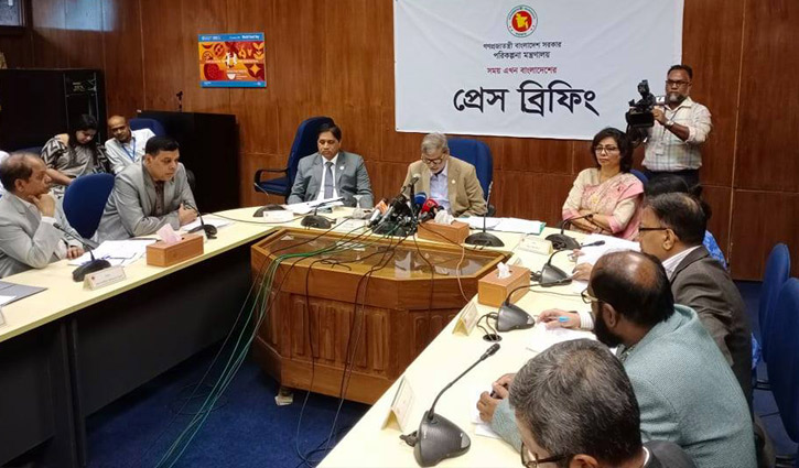 পেঁয়াজের যন্ত্রণার মধ্যেই মূল্যস্থীতি কমেছে পেঁয়াজের যন্ত্রণার মধ্যেই মূল্যস্থীতি কমেছে