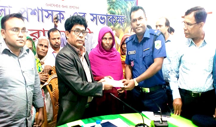 ১৯ ভিক্ষুককে পুনর্বাসন ১৯ ভিক্ষুককে পুনর্বাসন