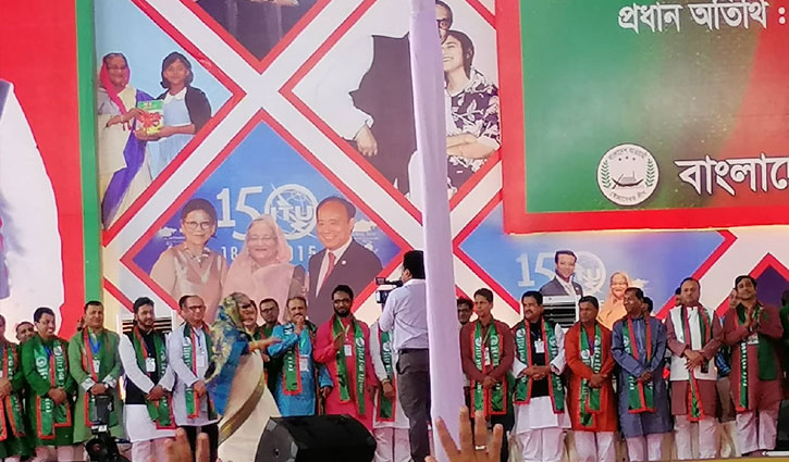 পেঁয়াজ চক্রান্তে কারা, খতিয়ে দেখতে নির্দেশ পেঁয়াজ চক্রান্তে কারা, খতিয়ে দেখতে নির্দেশ