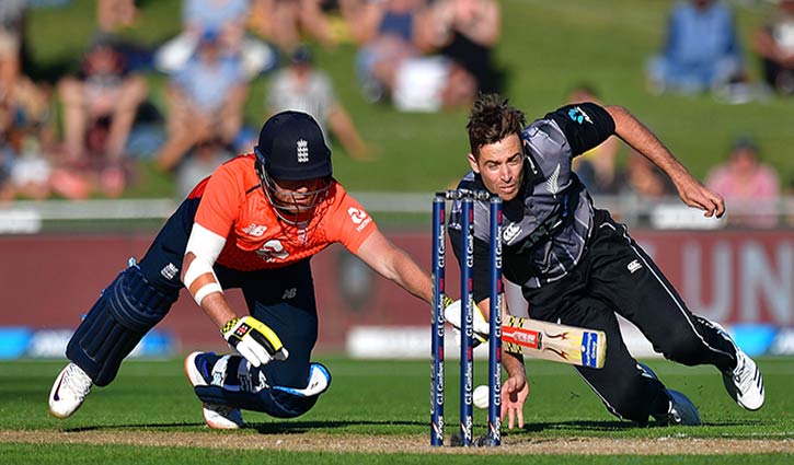 England beat New Zealand in super over to win T20 series 3-2