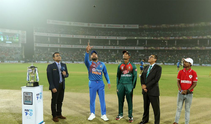 India invite Bangladesh to bat first