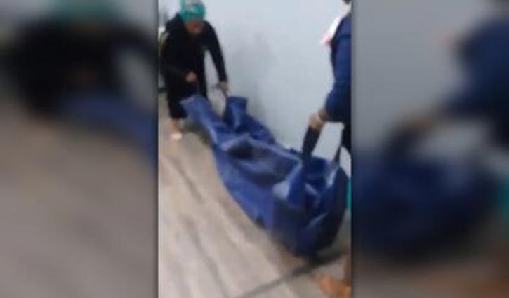 বীমার টাকা আদায়ে স্বামীর লাশ নিয়ে অফিসে হাজির বীমার টাকা আদায়ে স্বামীর লাশ নিয়ে অফিসে হাজির