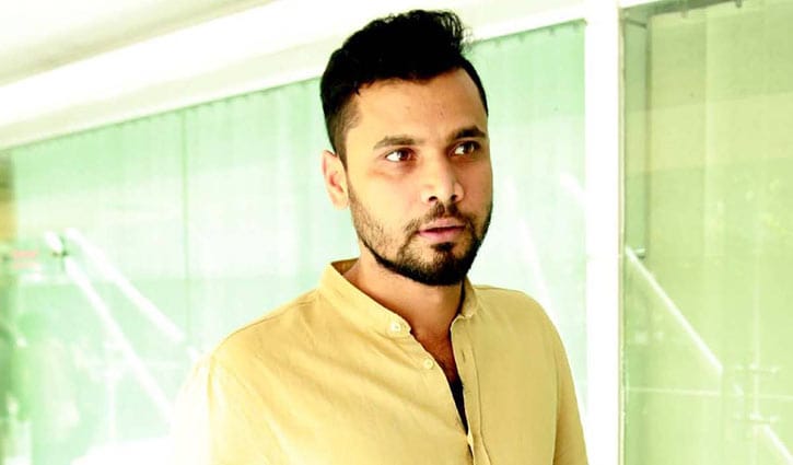 ইডেনে ধারাভাষ্যের প্রস্তাব ফিরিয়ে দিয়েছেন মাশরাফি ইডেনে ধারাভাষ্যের প্রস্তাব ফিরিয়ে দিয়েছেন মাশরাফি