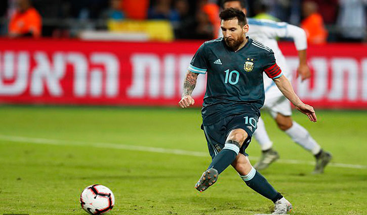 মেসির শেষ মুহূর্তের গোলে পরাজয় এড়াল আর্জেন্টিনা মেসির শেষ মুহূর্তের গোলে পরাজয় এড়াল আর্জেন্টিনা