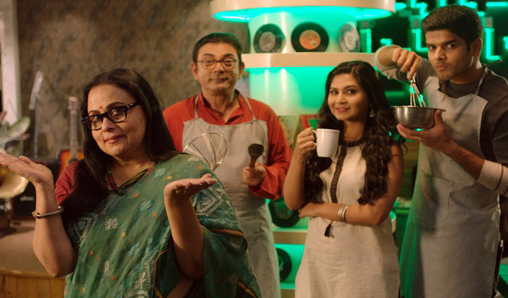 ‘নো কাপল এন্ট্রি’ ওয়েব সিরিজের দৃশ্য ‘নো কাপল এন্ট্রি’ ওয়েব সিরিজের দৃশ্য