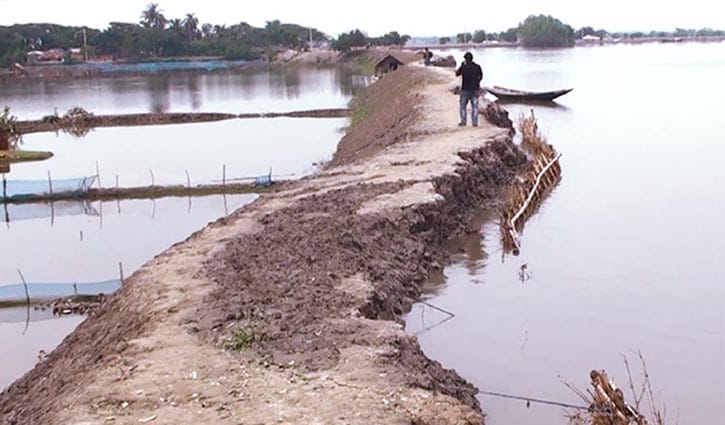 লক্ষাধিক মানুষের পানিবন্দী হবার আশঙ্কা