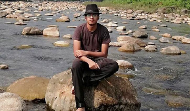 আবরারের বাড়ির ঘটনার ব্যাখ্যা দিলো পুলিশ আবরারের বাড়ির ঘটনার ব্যাখ্যা দিলো পুলিশ