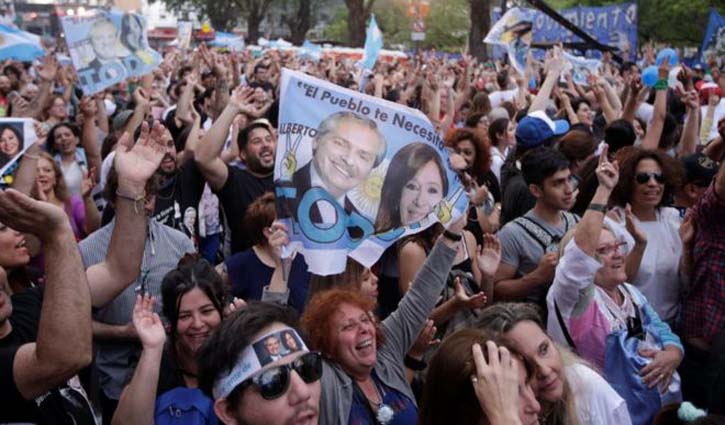 Argentina gets new President amid economic crisis