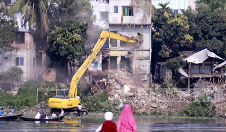 নদী তীরে প্লট-ফ্ল্যাট ক্রয়ে সতর্ক থাকার আহ্বান নদী তীরে প্লট-ফ্ল্যাট ক্রয়ে সতর্ক থাকার আহ্বান