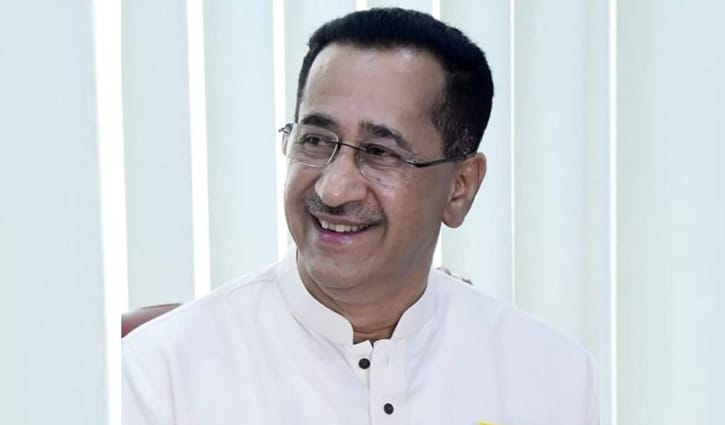 ওমর ফারুক ও তার পরিবারের ব্যাংক হিসাব স্থগিত ওমর ফারুক ও তার পরিবারের ব্যাংক হিসাব স্থগিত
