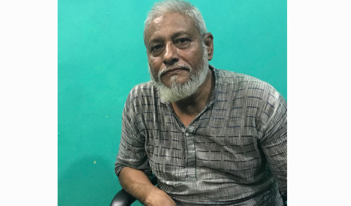 ফেসবুকে ‘উস্কানিমূলক’ পোস্ট দেয়ায় সাংবাদিক মুনীর গ্রেপ্তার ফেসবুকে ‘উস্কানিমূলক’ পোস্ট দেয়ায় সাংবাদিক মুনীর গ্রেপ্তার