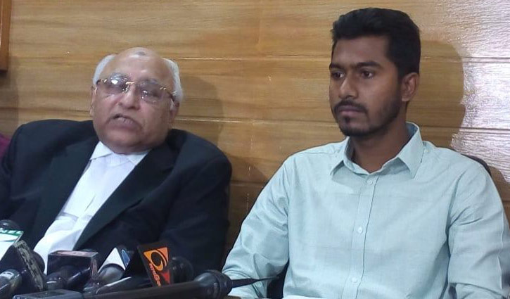 পাসপোর্টের দাবি নিয়ে হাইকোর্টে ভিপি নুর পাসপোর্টের দাবি নিয়ে হাইকোর্টে ভিপি নুর