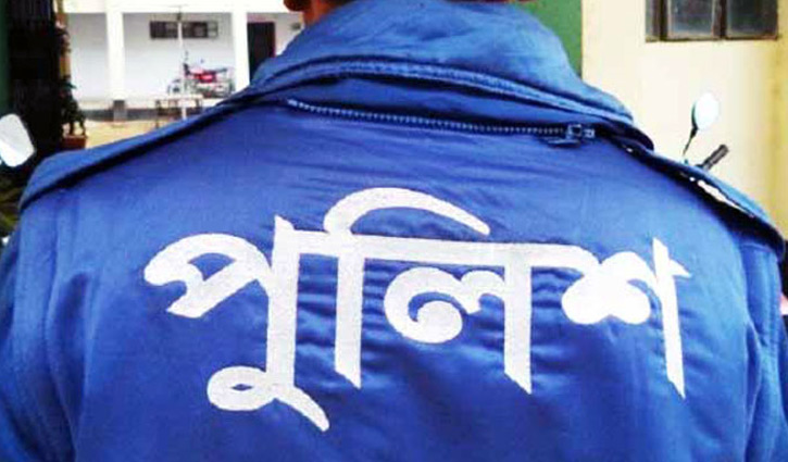 অজ্ঞান পার্টির কবলে পুলিশ কনস্টেবল অজ্ঞান পার্টির কবলে পুলিশ কনস্টেবল