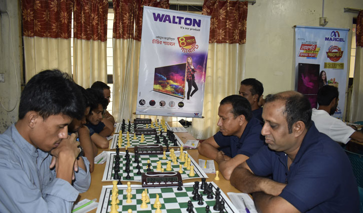 শীর্ষেই আছে ইসফট এরিনা শীর্ষেই আছে ইসফট এরিনা