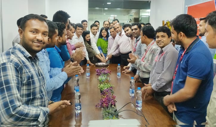 একদিনে ১ লাখ গ্যাসের চুলা বিক্রি করল ওয়ালটন একদিনে ১ লাখ গ্যাসের চুলা বিক্রি করল ওয়ালটন