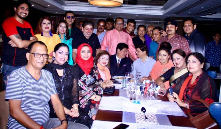 মিশা-জায়েদের আমন্ত্রণে তারার মেলা মিশা-জায়েদের আমন্ত্রণে তারার মেলা